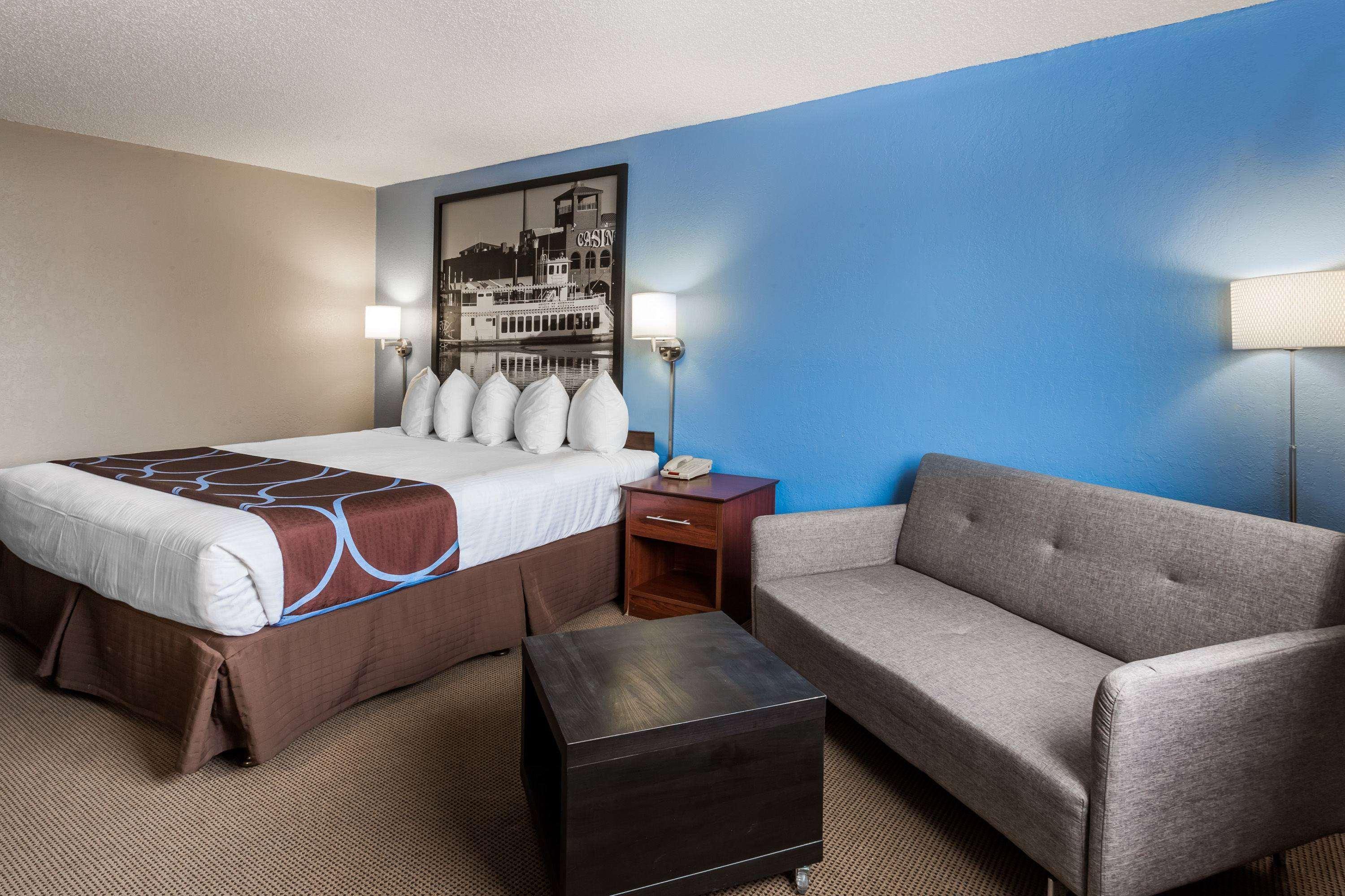Motel Super 8 By Wyndham Dubuque Extérieur photo